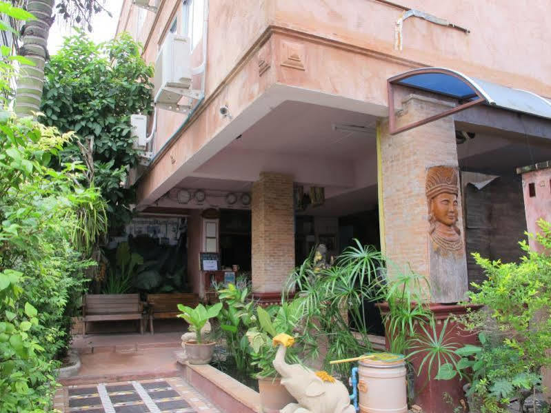 Grace Boutique House Hotel เชียงใหม่ ภายนอก รูปภาพ
