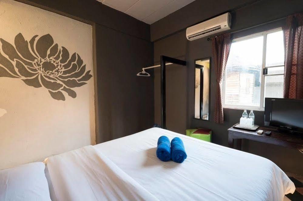 Grace Boutique House Hotel เชียงใหม่ ภายนอก รูปภาพ